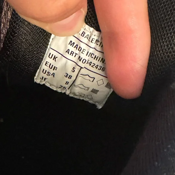 Balenciaga Black and Gray Sneakers with Red and White Laces - Picture 5 of 8